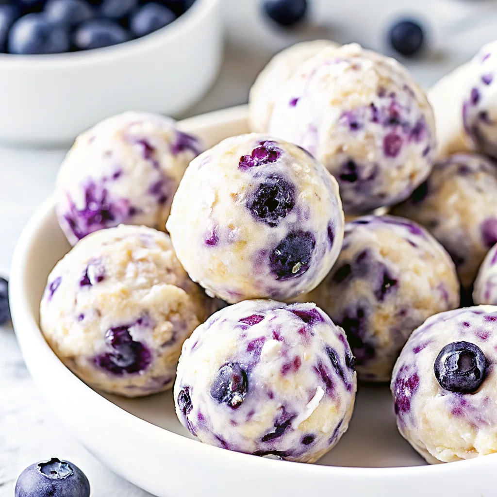 Delicious Blueberry Cheesecake Protein Bites Recipe with low carb ingredients
