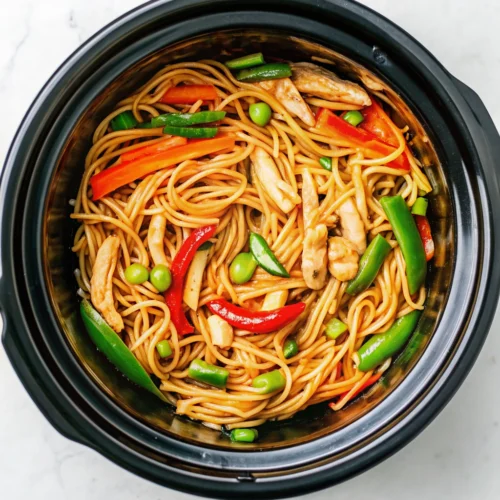 Image of Crockpot Chicken Lo Mein