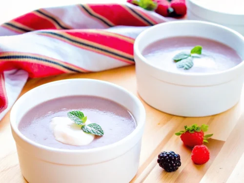 Keto Cold Berry Soup