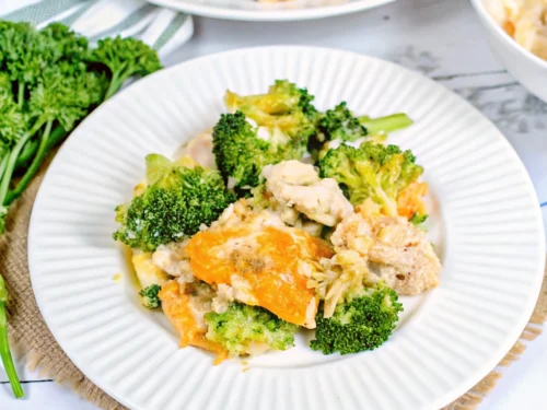 Keto Cheesy Crockpot Chicken and Broccoli Casserole