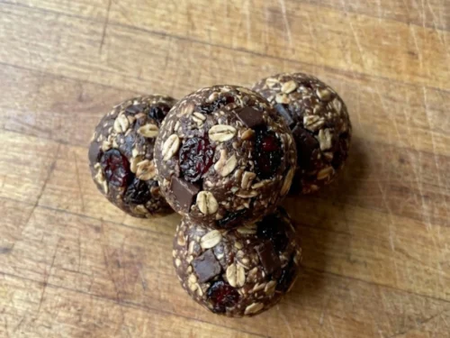 Chocolate Cherry Energy Bites
