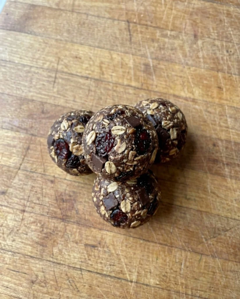 Chocolate Cherry Energy Bites