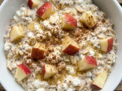 Apple Cottage Cheese Overnight Oats