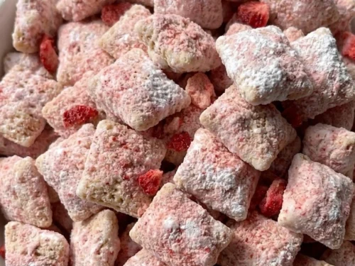 Strawberry Shortcake Puppy Chow
