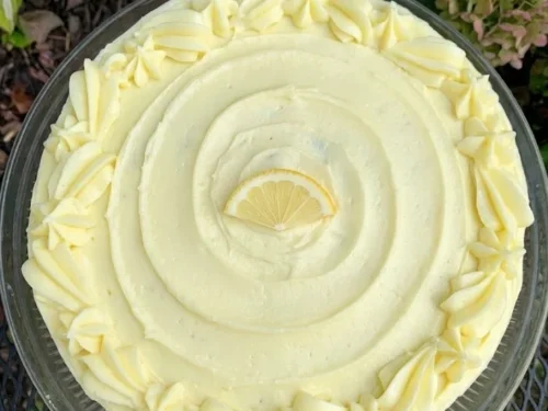 Lemon Cheesecake Cake