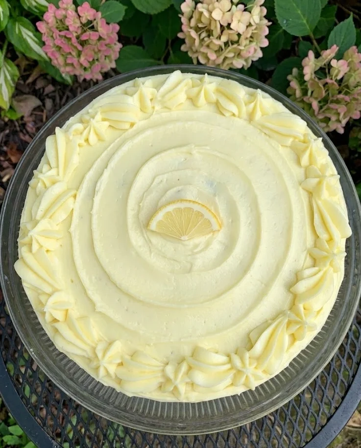 Lemon Cheesecake Cake