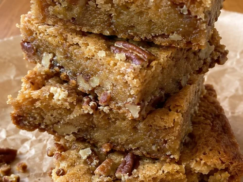 Final shot of Maple Pecan Blondies