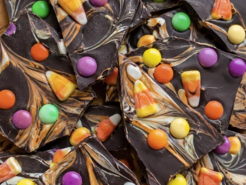 Halloween Chocolate Bark final shot
