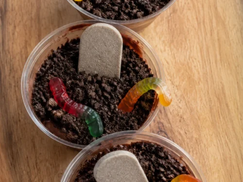 No-Bake Graveyard Dirt Cups final shot